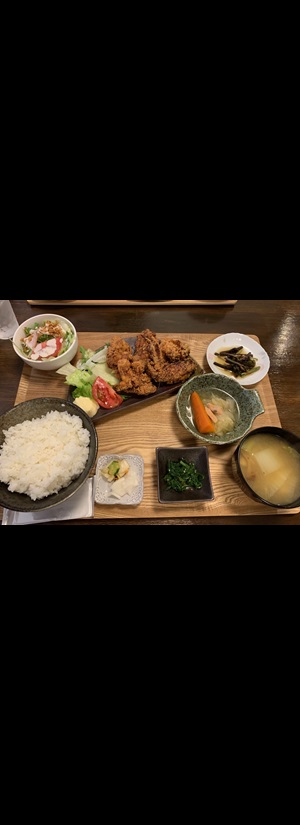 萬 in on 玲のとりの唐揚げ定食